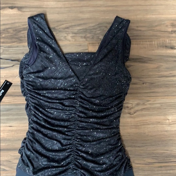 Ruched Top Gown - Picture 5 of 5